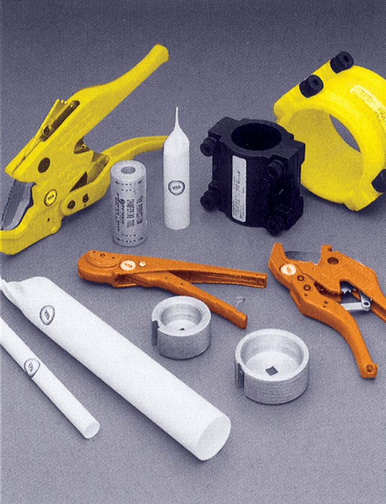 PLASTIC CUTTERS